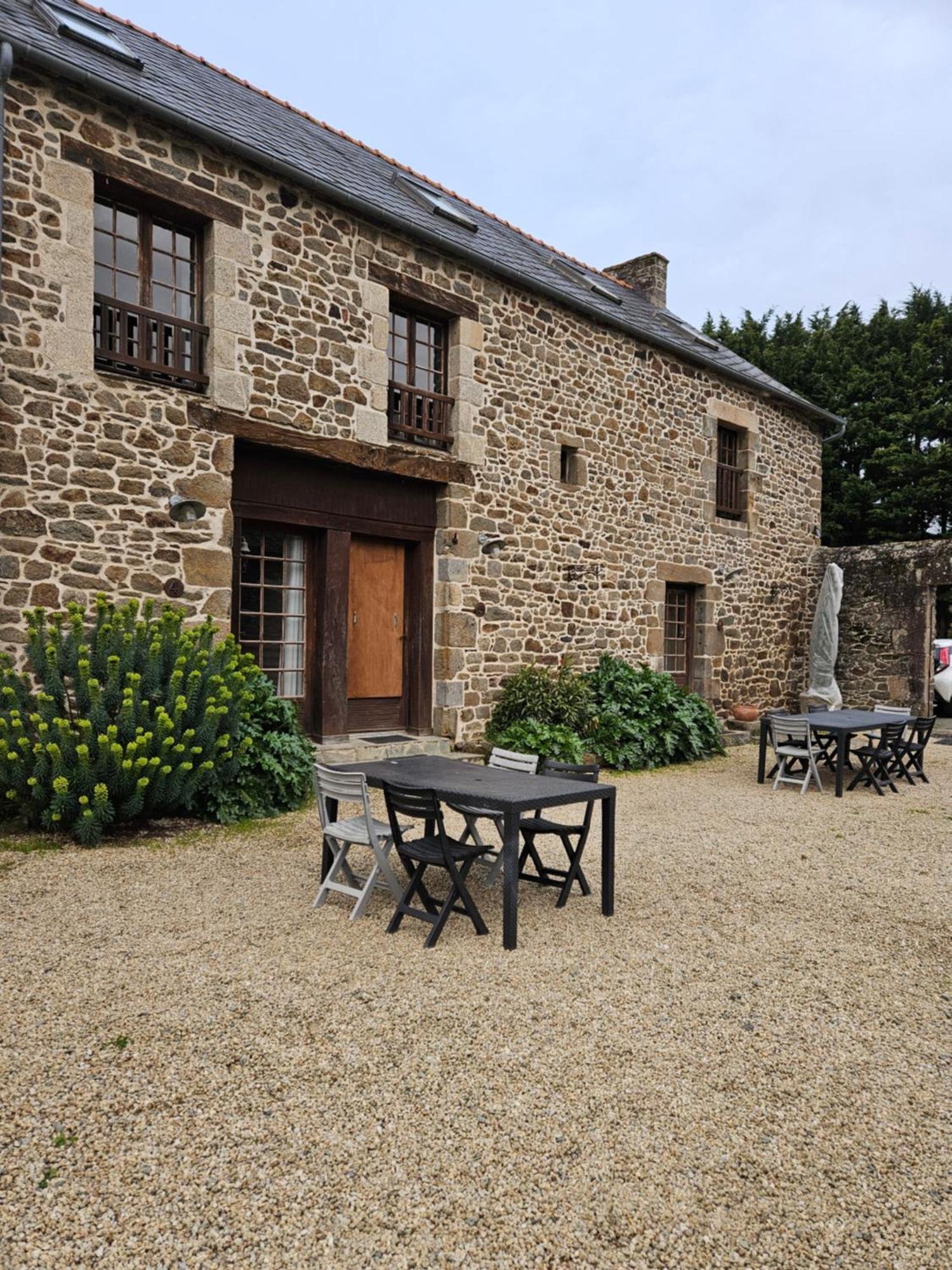 Les 3 Rossignols Villa Taden Buitenkant foto